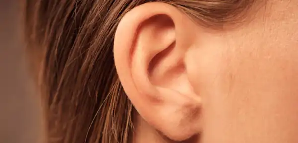 تعبیر خواب ورم گوش + عفونت و ناشنوایی و خونریزی و جراحت