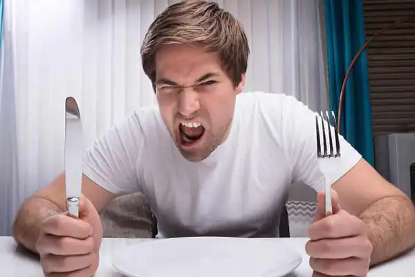 تعبیر خواب گرسنگی پدر + برای زن متاهل و باردار و دختر مجرد