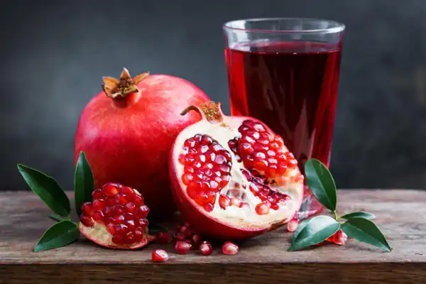 تعبیر خواب آب انار + برای زن متاهل و باردار و دختر مجرد