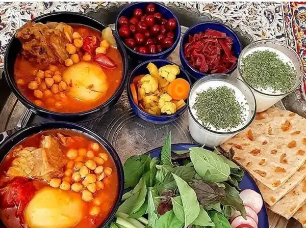 تعبیر خواب آبگوشت خوردن در خواب + برای زن متاهل و باردار و دختر مجرد