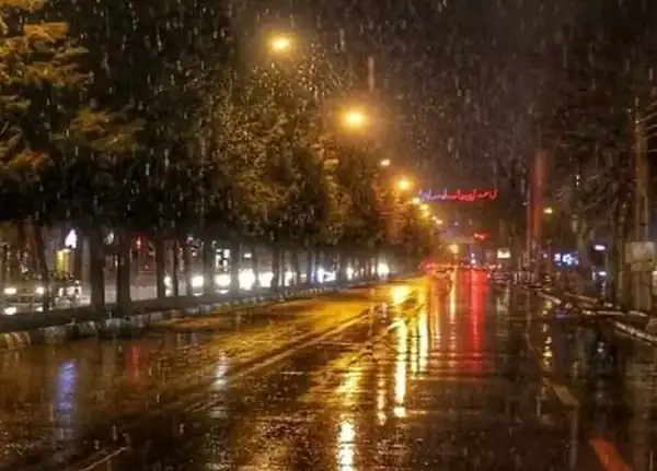 تعبیر خواب باران در شب + برای زن متاهل و باردار و دختر مجرد