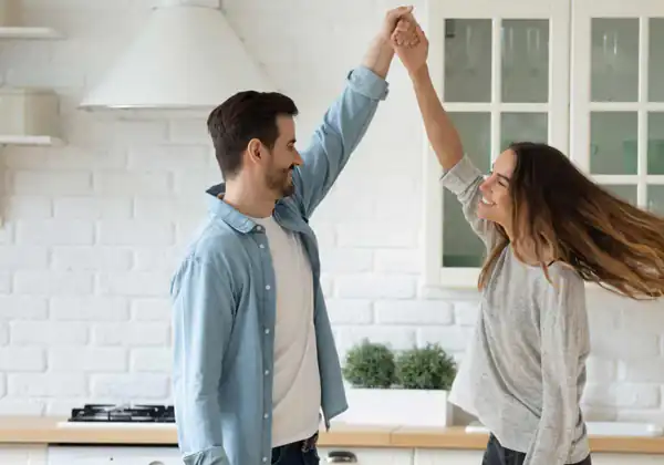 تعبیر خواب دختر خاله متاهل + برای زن متاهل و باردار و دختر مجرد