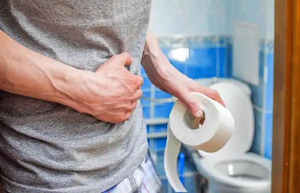 تعبیر خواب ادرار و مدفوع + برای زن متاهل و باردار و دختر مجرد