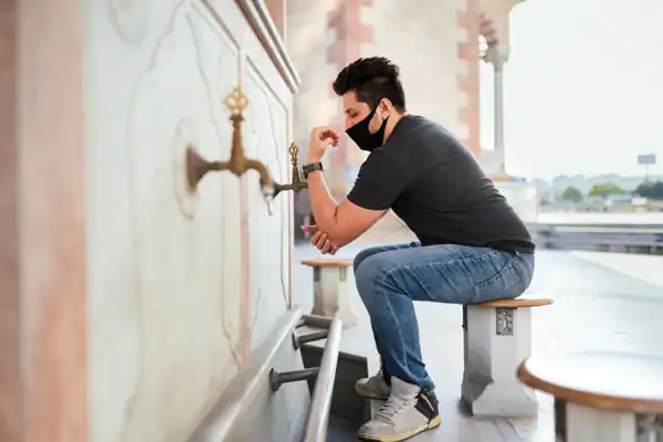 تعبیر خواب مرده وضو بگیرد + برای زن متاهل و باردار و دختر مجرد