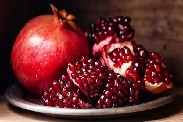 تعبیر خواب انار برای زن باردار + برای زن متاهل و دختر مجرد