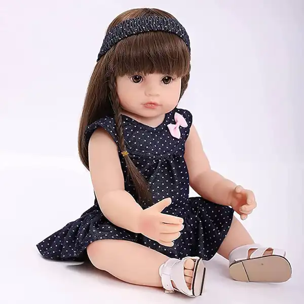 تعبیر خواب عروسک دختر هدیه گرفتن + برای زن متاهل و باردار و دختر مجرد