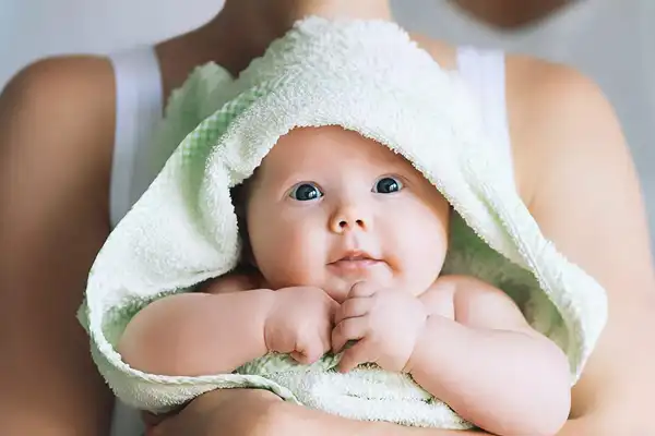 تعبیر خواب بچه شدن ادم بزرگ + برای زن متاهل و باردار و دختر مجرد