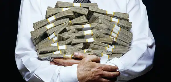تعبیر خواب بدست آوردن ثروت + برای زن متاهل و باردار و دختر مجرد