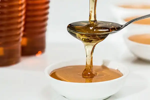 تعبیر خواب چاه عسل + برای زن متاهل و باردار و دختر مجرد