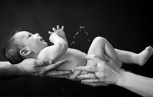 تعبیر خواب ادرار پسر بچه روی ادم + برای زن متاهل و باردار