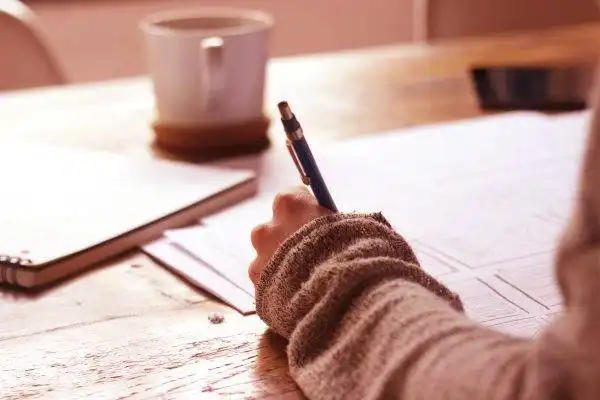 تعبیر خواب قبول شدن در امتحان + برای زن متاهل و باردار و دختر مجرد