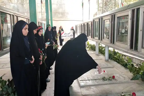 تعبیر خواب قبر شهدا + برای زن متاهل و باردار