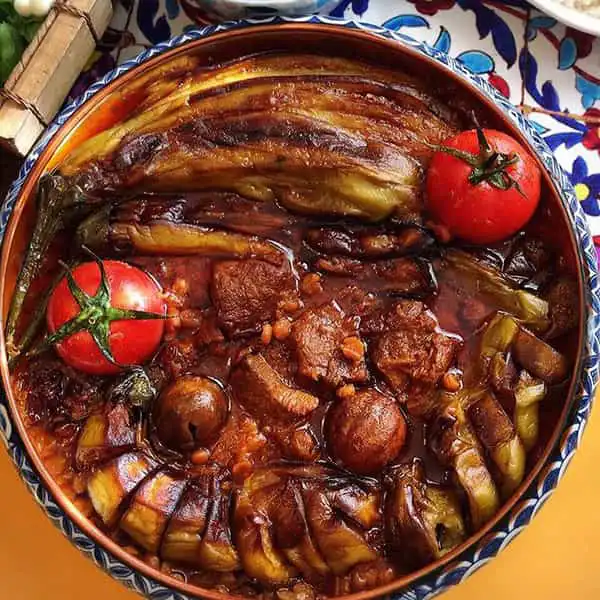 تعبیر خواب گوجه فرنگی و بادمجان + برای زن متاهل و باردار
