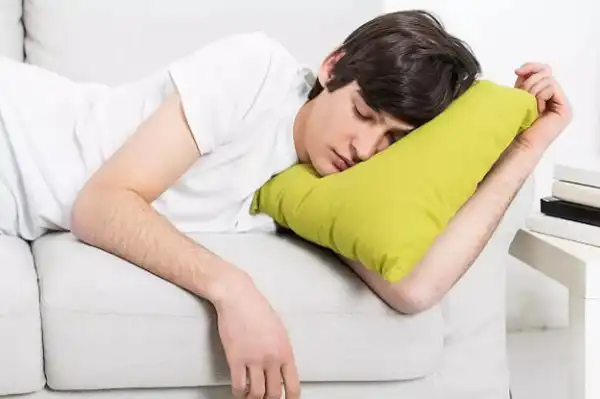 خواب دیدن هنگام اذان صبح + برای زن متاهل و باردار و دختر مجرد