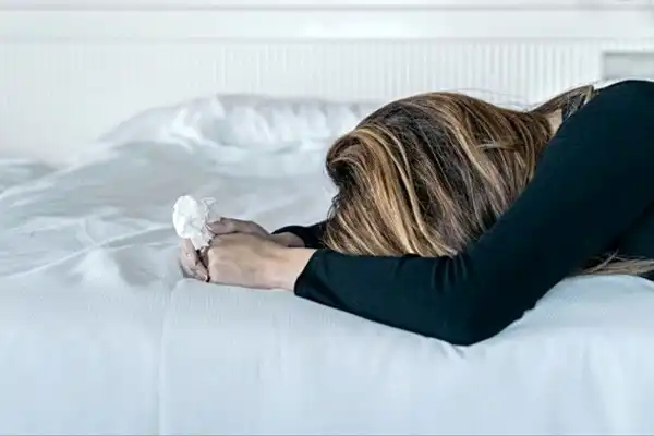 تعبیر خواب مرگ همسر + برای زن متاهل و باردار و دختر مجرد