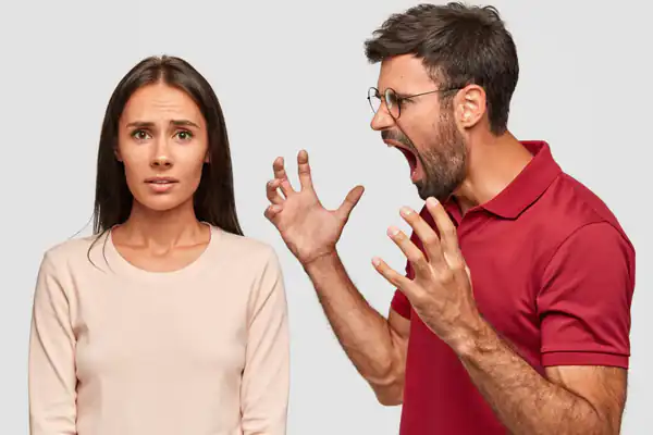 تعبیر خواب مرده عصبانی + برای زن متاهل و باردار و دختر مجرد