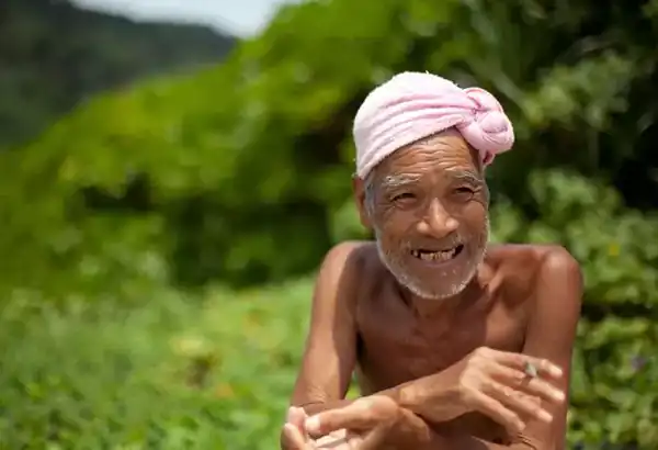 تعبیر خواب مرده برهنه + برای زن متاهل و باردار و دختر مجرد