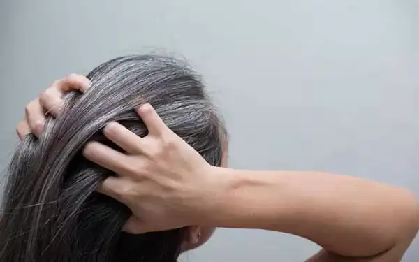 تعبیر خواب موی سفید + برای زن متاهل و باردار و دختر مجرد