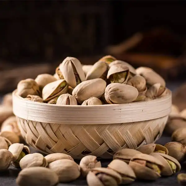 تعبیر خواب پسته خام + برای زن متاهل و باردار و دختر مجرد