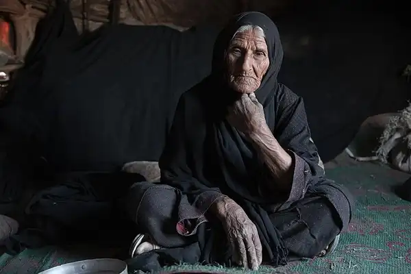 تعبیر خواب پیر شدن شخصی + برای زن متاهل و باردار و دختر مجرد