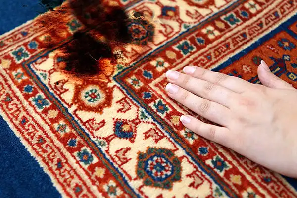 تعبیر خواب سوختن فرش + برای زن متاهل و باردار و دختر مجرد