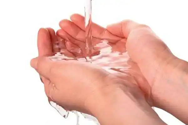 تعبیر خواب وضو گرفتن شخصی دیگر + برای زن متاهل و باردار و دختر مجرد