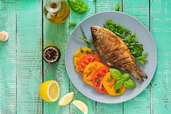 تعبیر خواب استخوان ماهی + برای زن متاهل و باردار و دختر مجرد