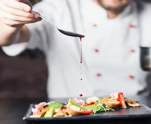 تعبیر خواب آشپزی با مرده + برای زن متاهل و باردار و دختر مجرد