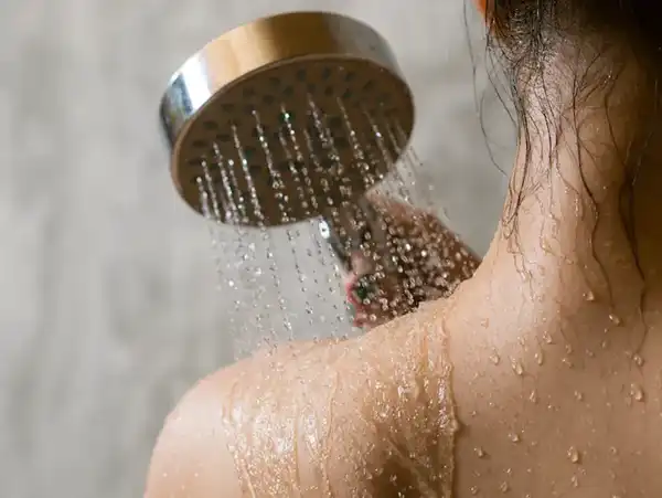 تعبیر خواب غسل جنابت + برای زن متاهل و باردار و دختر مجرد