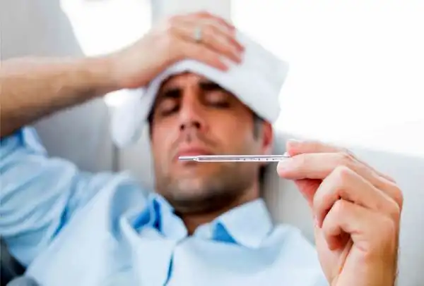 تعبیر خواب تب داشتن مرده + برای زن متاهل و باردار و دختر مجرد