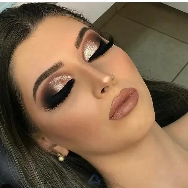 عکس آرایش صورت + جدیدترین مدل های آرایش صورت لایت اروپایی و ایرانی