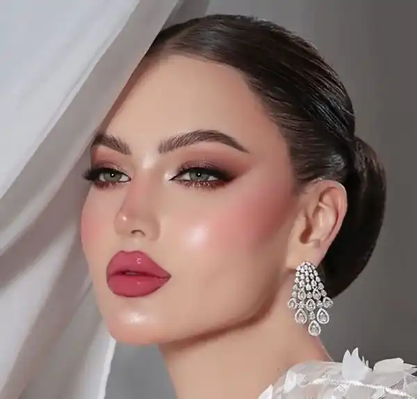 مدل آرایش صورت ۲۰۲۵ + لایت و خلیجی دخترانه شیک آرایش صورت 2025