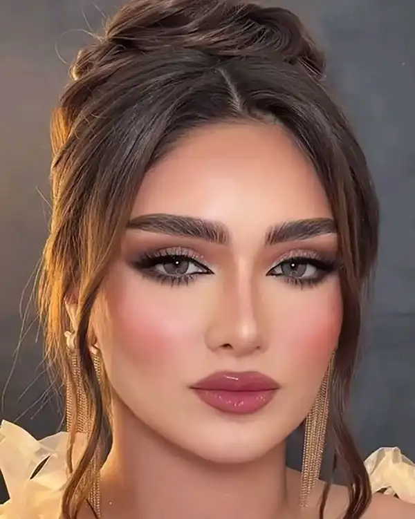 مدل آرایش صورت ۲۰۲۵ + لایت و خلیجی دخترانه شیک آرایش صورت 2025