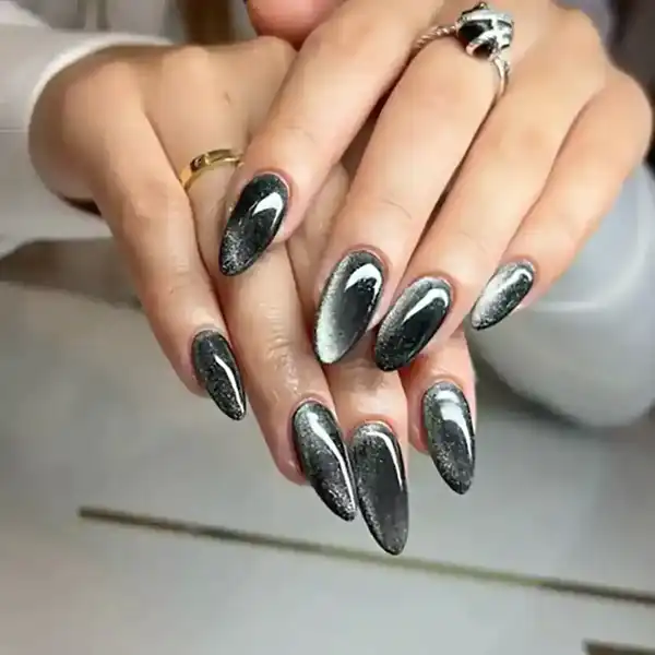 مدل لاک ژل + جدیدترین و خاص ترین رنگ ها و مدل های لاک را اینجا ببنید