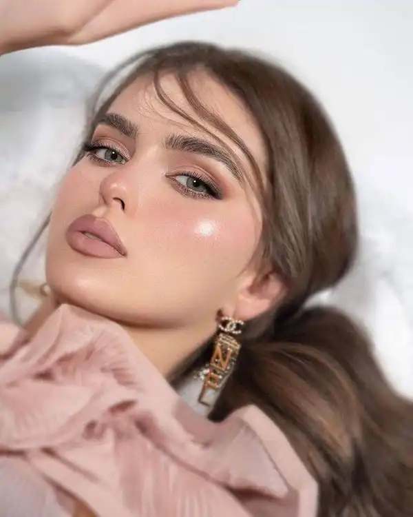 به روزترین مدل آرایش صورت + با این مدل های آرایش زیبا و جذاب تر بنظر برسید